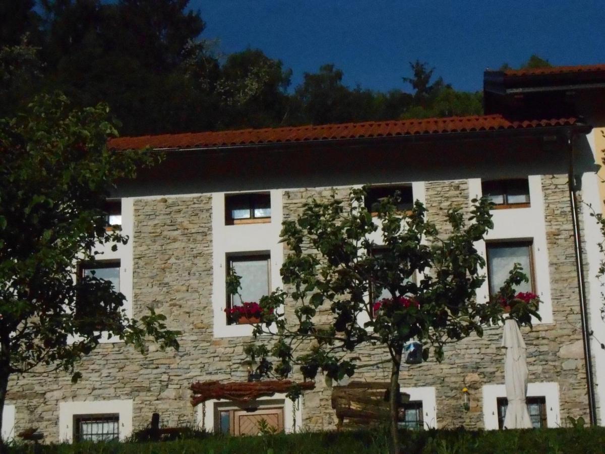 Agriturismo La Casa Nei Boschi Colderu 外观 照片