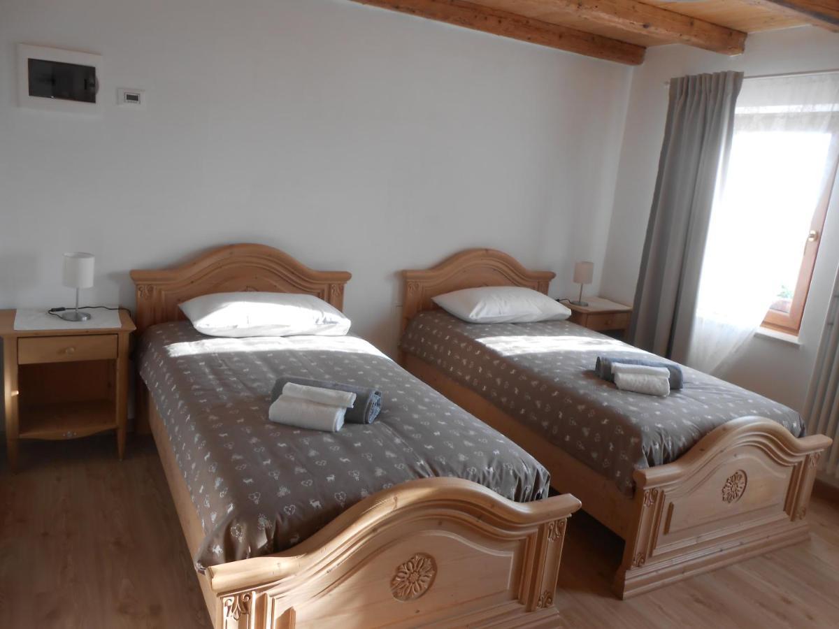 Agriturismo La Casa Nei Boschi Colderu 外观 照片