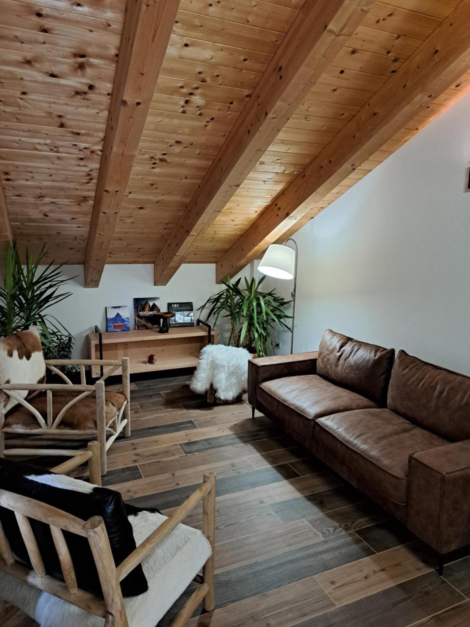 Agriturismo La Casa Nei Boschi Colderu 外观 照片