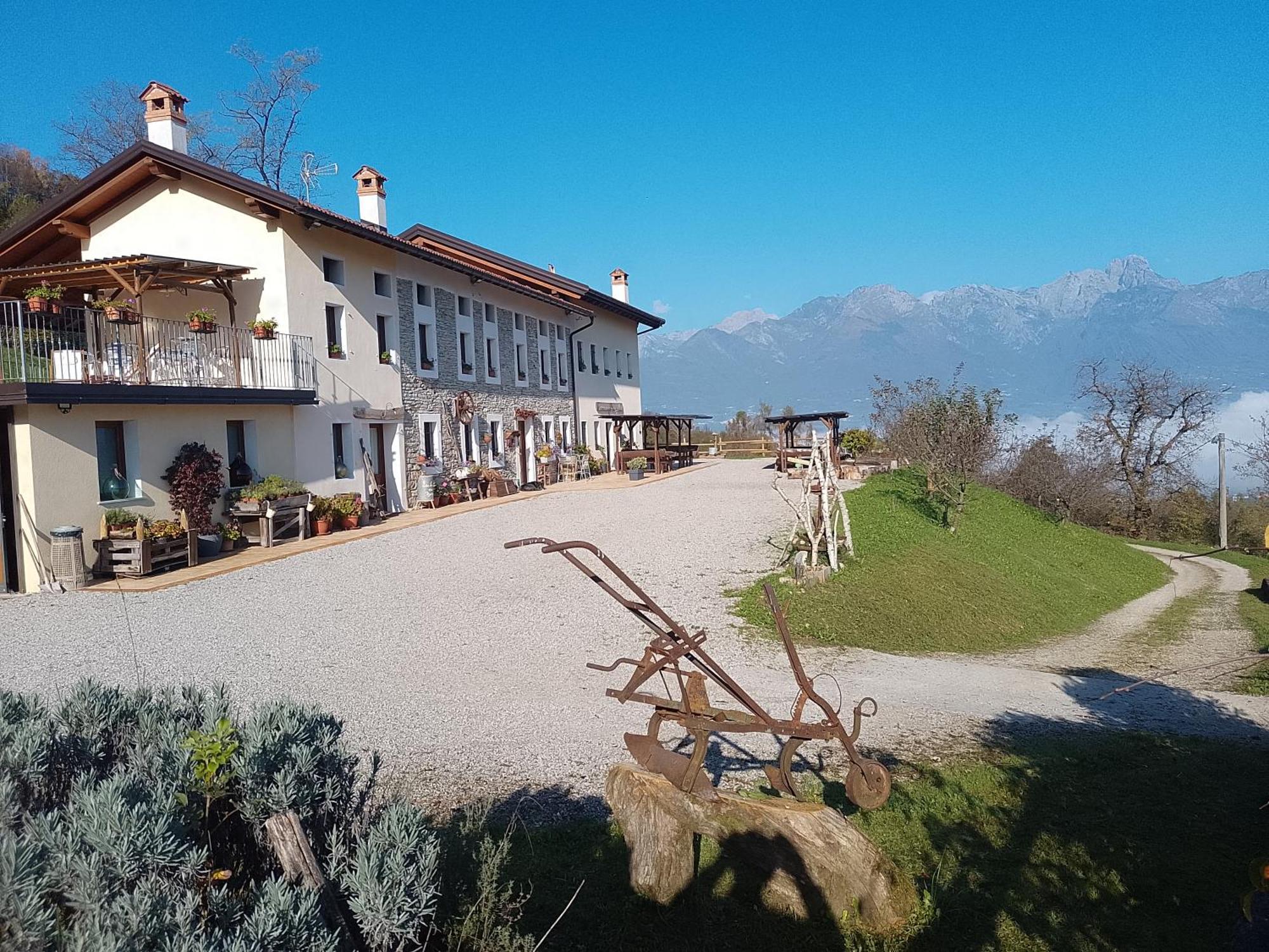 Agriturismo La Casa Nei Boschi Colderu 外观 照片